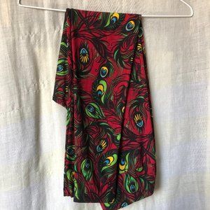 OS LuLaRoe Leggings - Peacock Feathers with Red